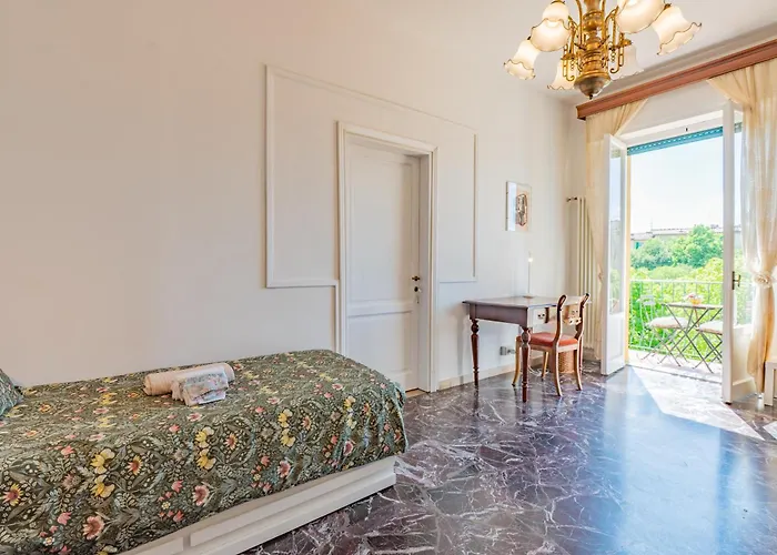 Casa Elena In *